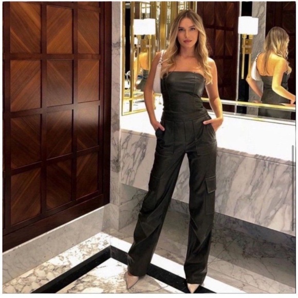 Zara Faux Leather Strapless Cargo Wide Leg Jumpsuit Brown Overalls Romper Small - Picture 3 of 15